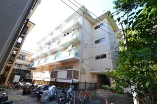 マンション　カザミドリの物件外観写真